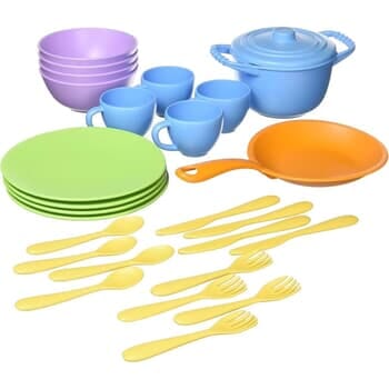 Cookware and Dining Set